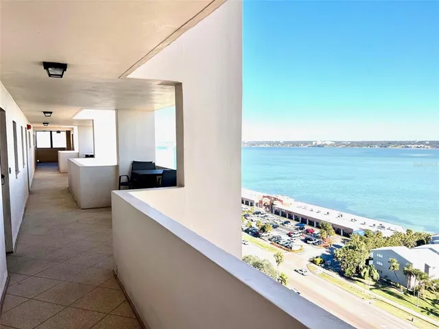 $4,500 | 1270 Gulf Boulevard, Unit 1806, Clearwater Beach, FL 33767