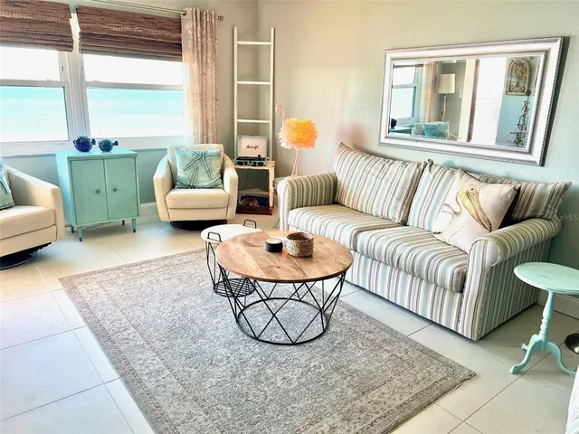 $4,500 | 1270 Gulf Boulevard, Unit 1806, Clearwater Beach, FL 33767
