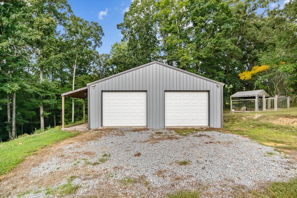 1220 Singleton Road Dickson, TN 37055 - Photo 24 of 37 Gallery Image 24