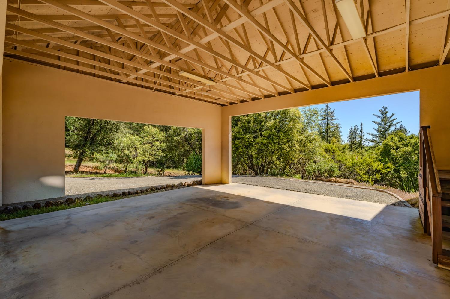 18299 West Clinton Road Jackson, CA 95642 - Photo 8 of 56