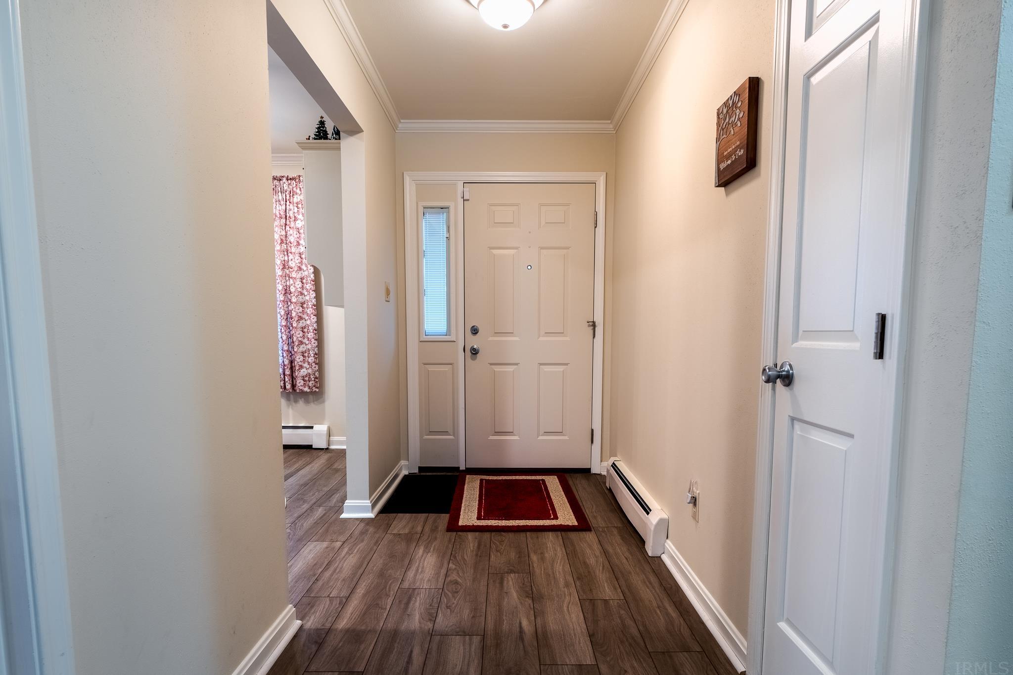 2921 Old Orchard Road Fort Wayne, IN 46804 - Photo 3 of 31