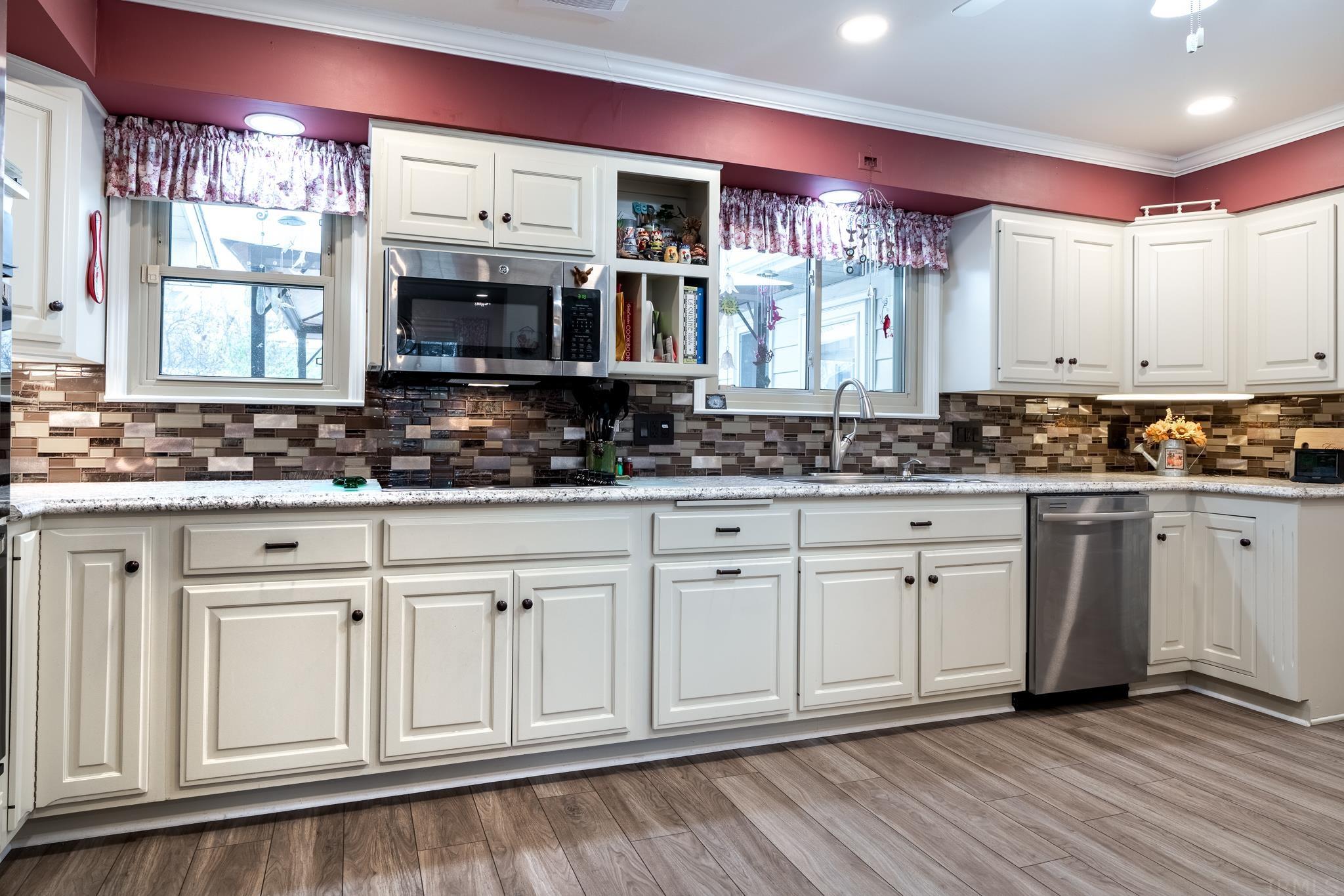 2921 Old Orchard Road Fort Wayne, IN 46804 - Photo 7 of 31