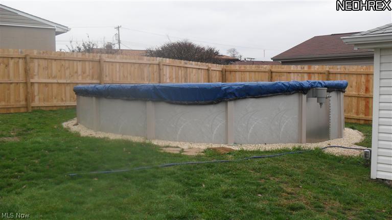 Aboveground pool