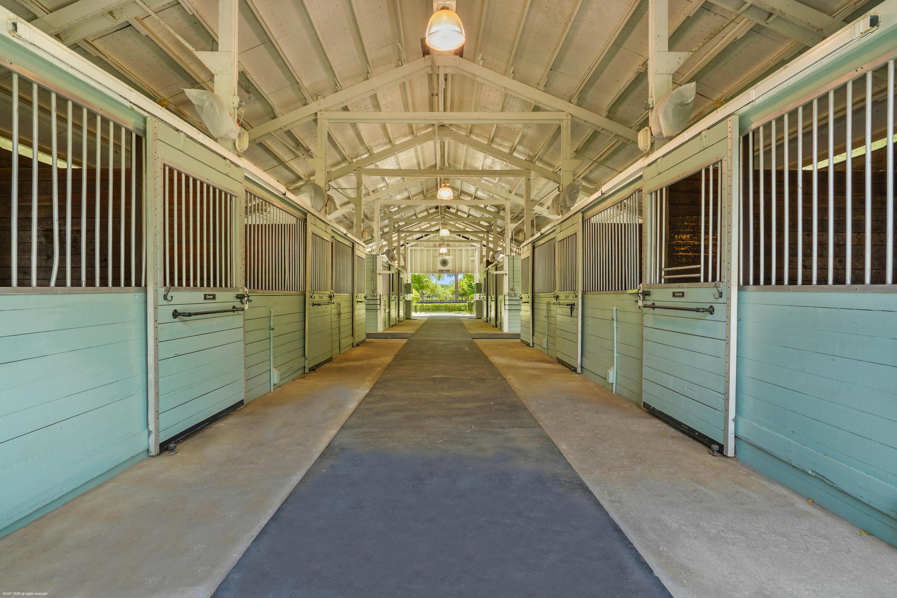 2740 Buck Ridge Trail Loxahatchee, FL 33470 - Photo 53 of 70 Center-aisle
