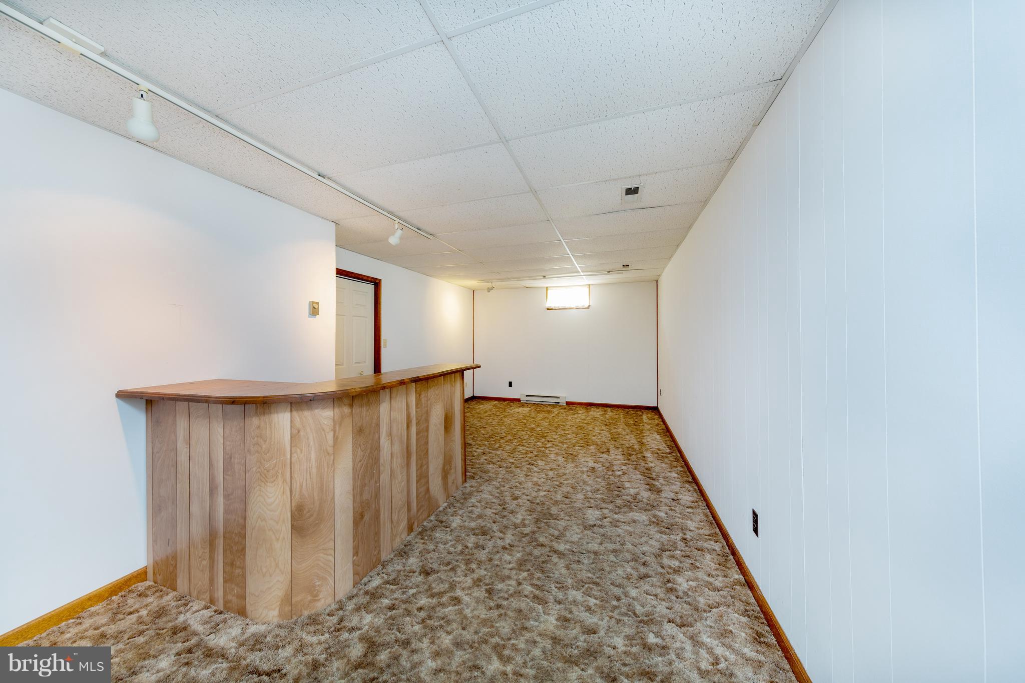 18257 Falls Road Hampstead, MD 21074 - Photo 22 of 49 a view of entryway