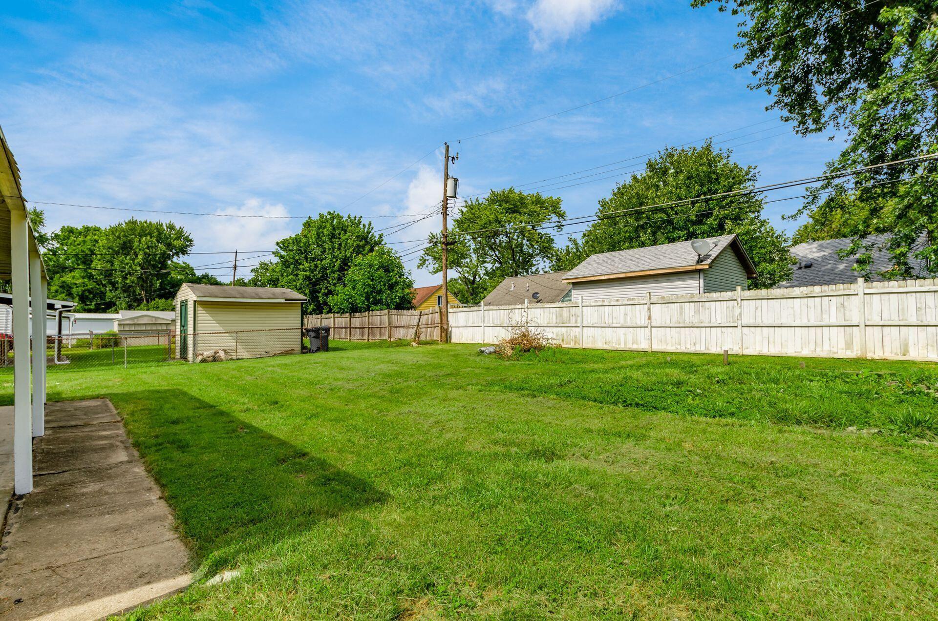 938 Bucknell Road Columbus, OH 43213 - Photo 30 of 35 032_e0140d61_g bucknell rd-63