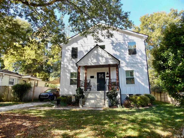 $2,850 | 202 Lincoln Court, Raleigh, NC 27610