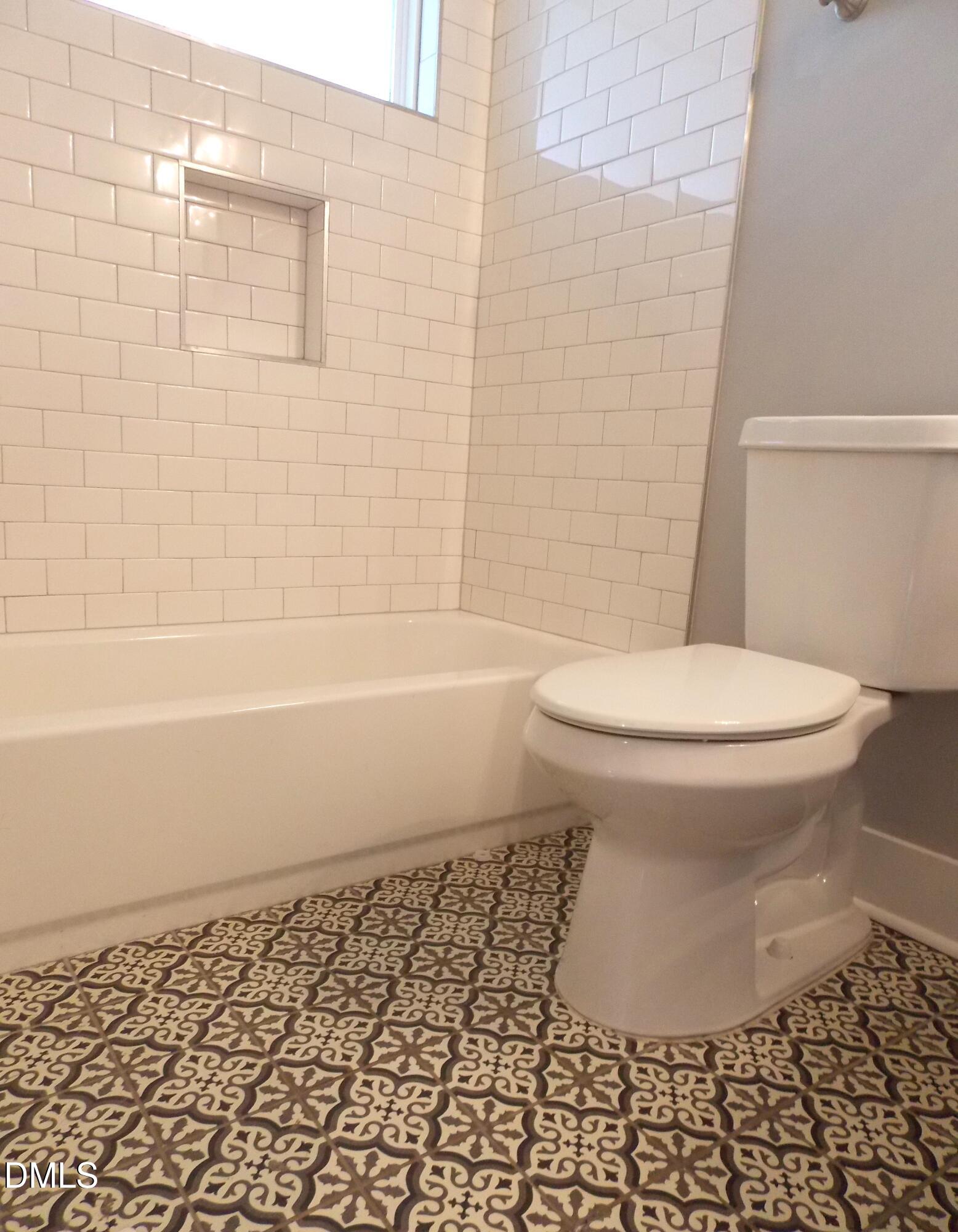 202 Lincoln Court Raleigh, NC 27610 - Photo 16 of 31 1st floor bath