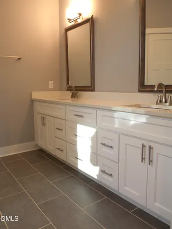 $2,850 | 202 Lincoln Court, Raleigh, NC 27610