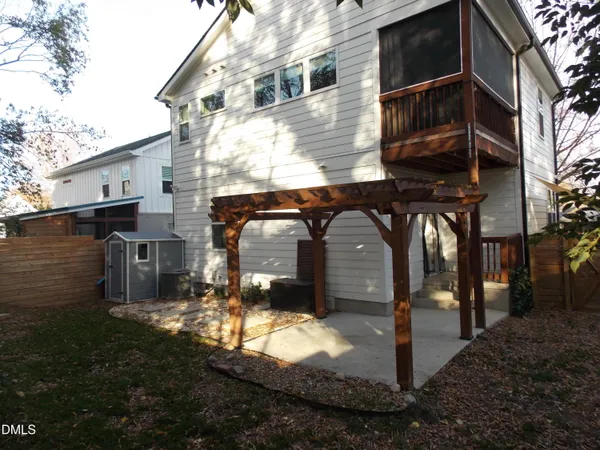 $2,850 | 202 Lincoln Court, Raleigh, NC 27610
