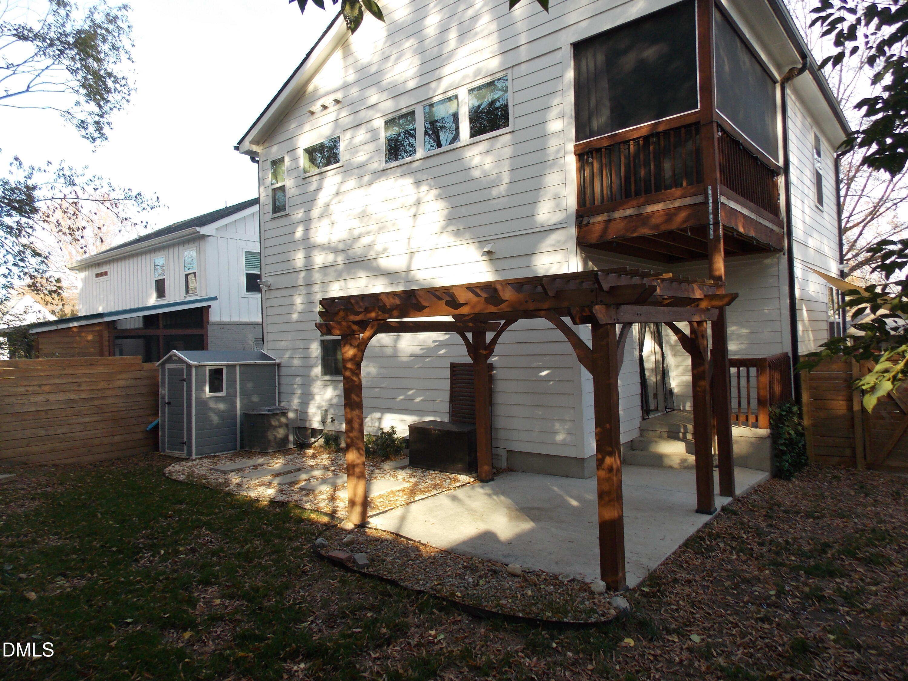 202 Lincoln Court Raleigh, NC 27610 - Photo 30 of 31 Back yard1