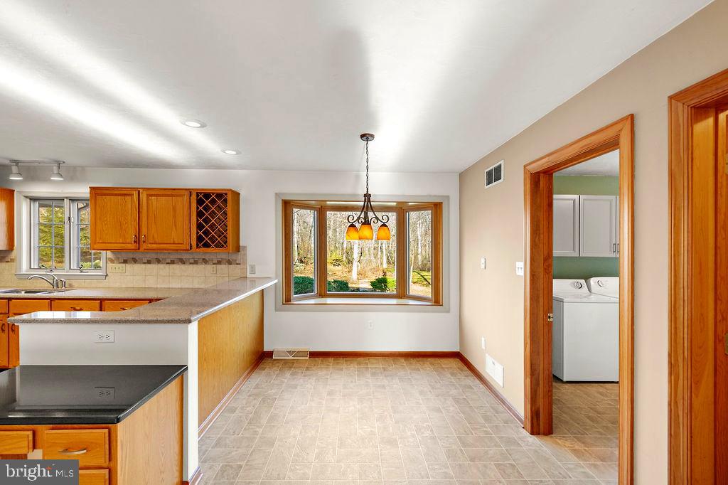 105 Round Top Lane Gettysburg, PA 17325 - Photo 21 of 50 a very nice looking room with a large window