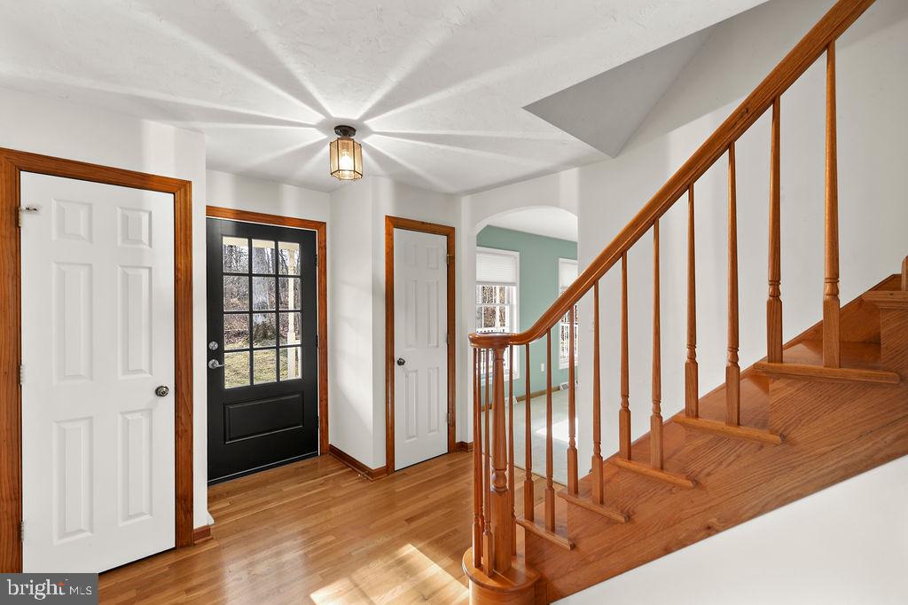 105 Round Top Lane Gettysburg, PA 17325 - Photo 10 of 50 a view of an entryway