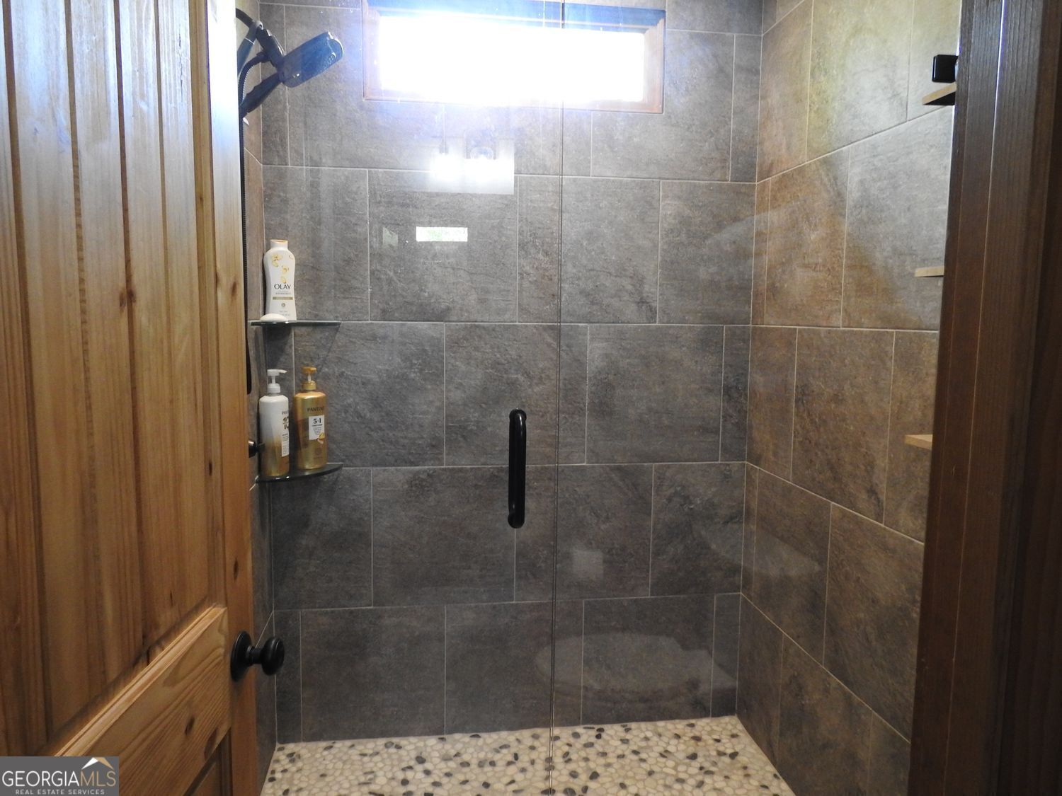 366 Shepherds Lane Morganton, GA 30560 - Photo 44 of 77 a bathroom with a shower