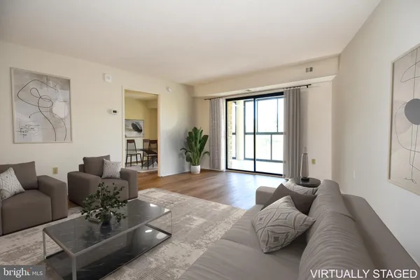 $209,900 | 15101 Interlachen Drive, Unit 1526, Silver Spring, MD 20906