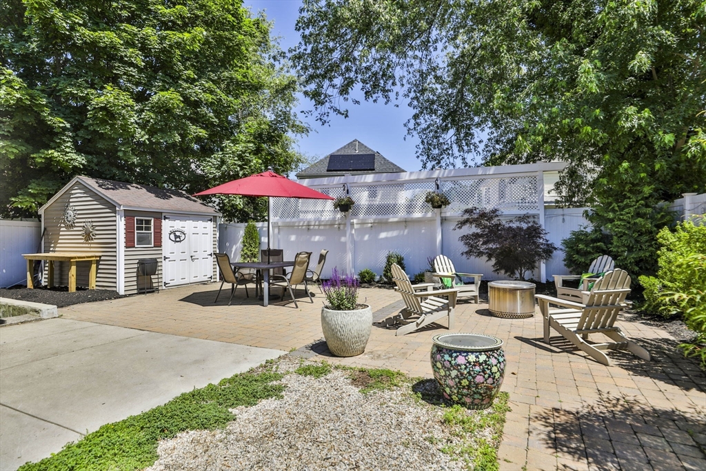 16 Endicott Street Saugus, MA 01906 - Photo 38 of 42