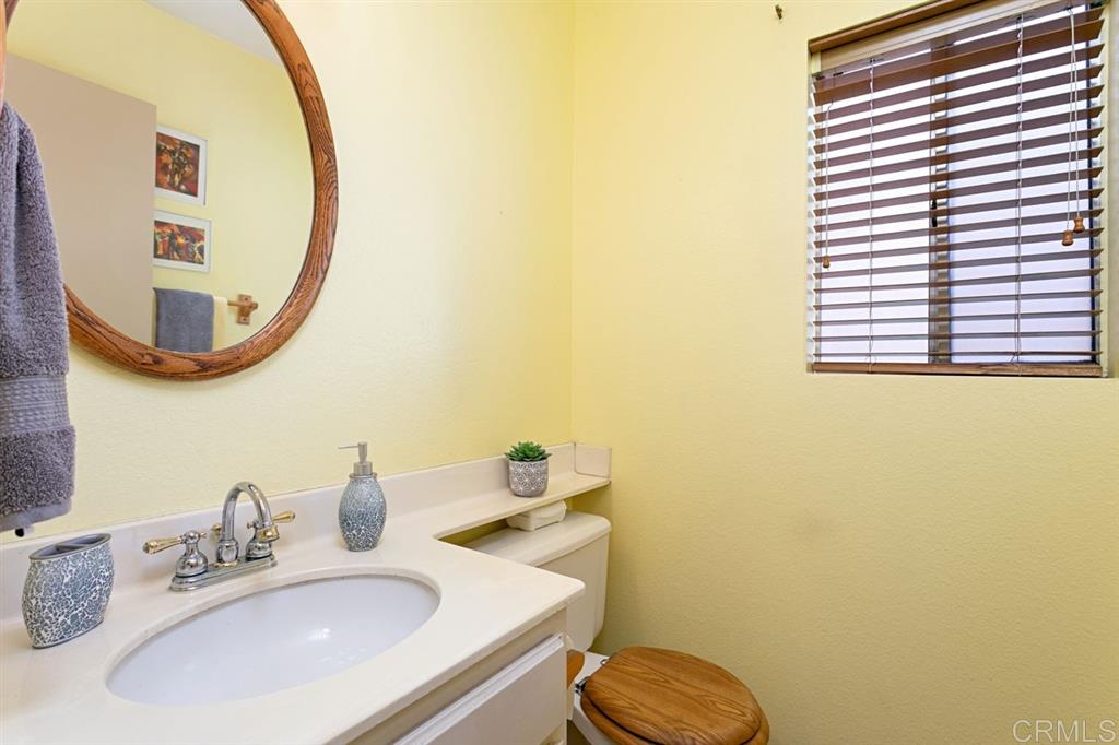 5347 Raspberry Way Oceanside, CA 92057 - Photo 11 of 25 Gallery Image 11