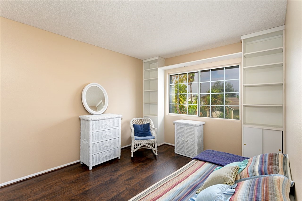 5347 Raspberry Way Oceanside, CA 92057 - Photo 13 of 25 Gallery Image 13