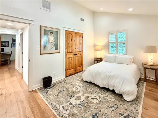 $849,000 | 606 Brockenbraugh Court, Metairie, LA 70005