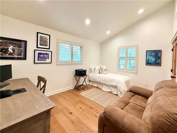 $849,000 | 606 Brockenbraugh Court, Metairie, LA 70005