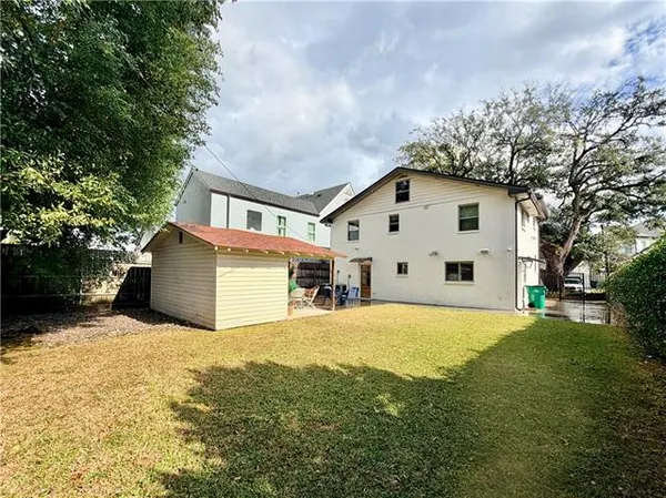 $849,000 | 606 Brockenbraugh Court, Metairie, LA 70005