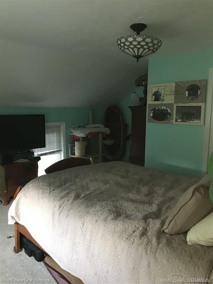 5149 Springborn Road East China, MI 48054 - Photo 14 of 17 31324577-14.JPG