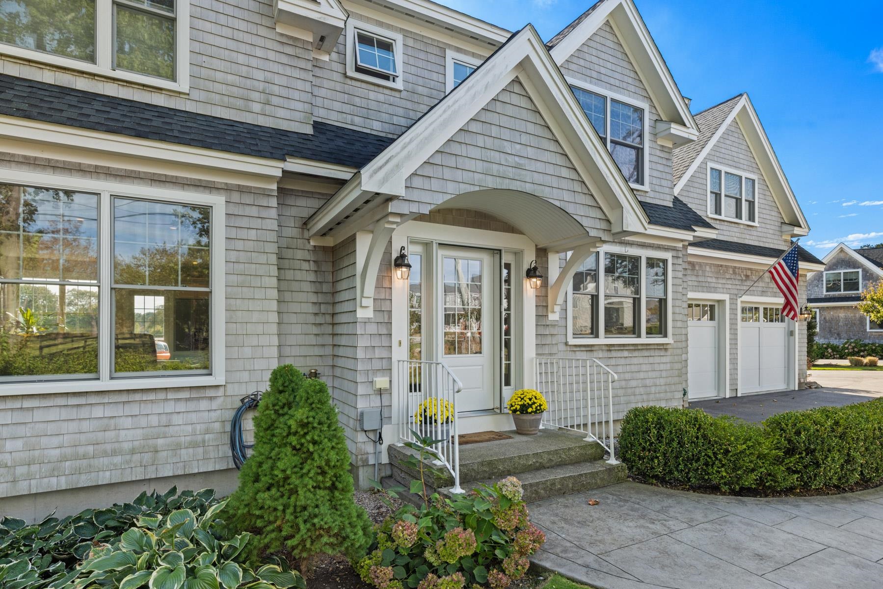 14 Maple Road, Unit 1 North Hampton, NH 03862 - Photo 4 of 55