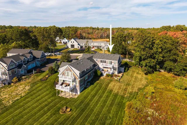 $1,650,000 | 14 Maple Road, Unit 1, North Hampton, NH 03862