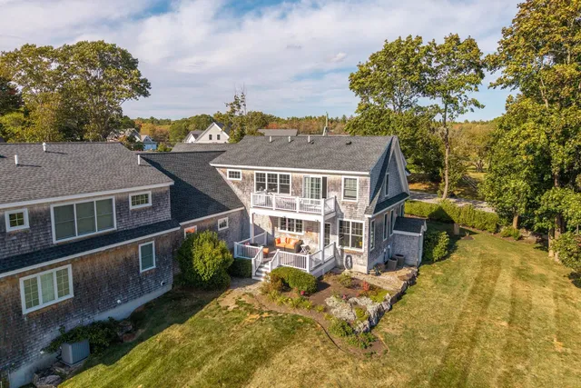$1,650,000 | 14 Maple Road, Unit 1, North Hampton, NH 03862