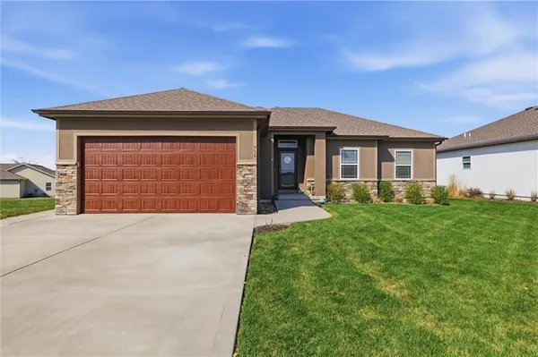 $320,000 | 716 Salem Road, Lawson, MO 64062