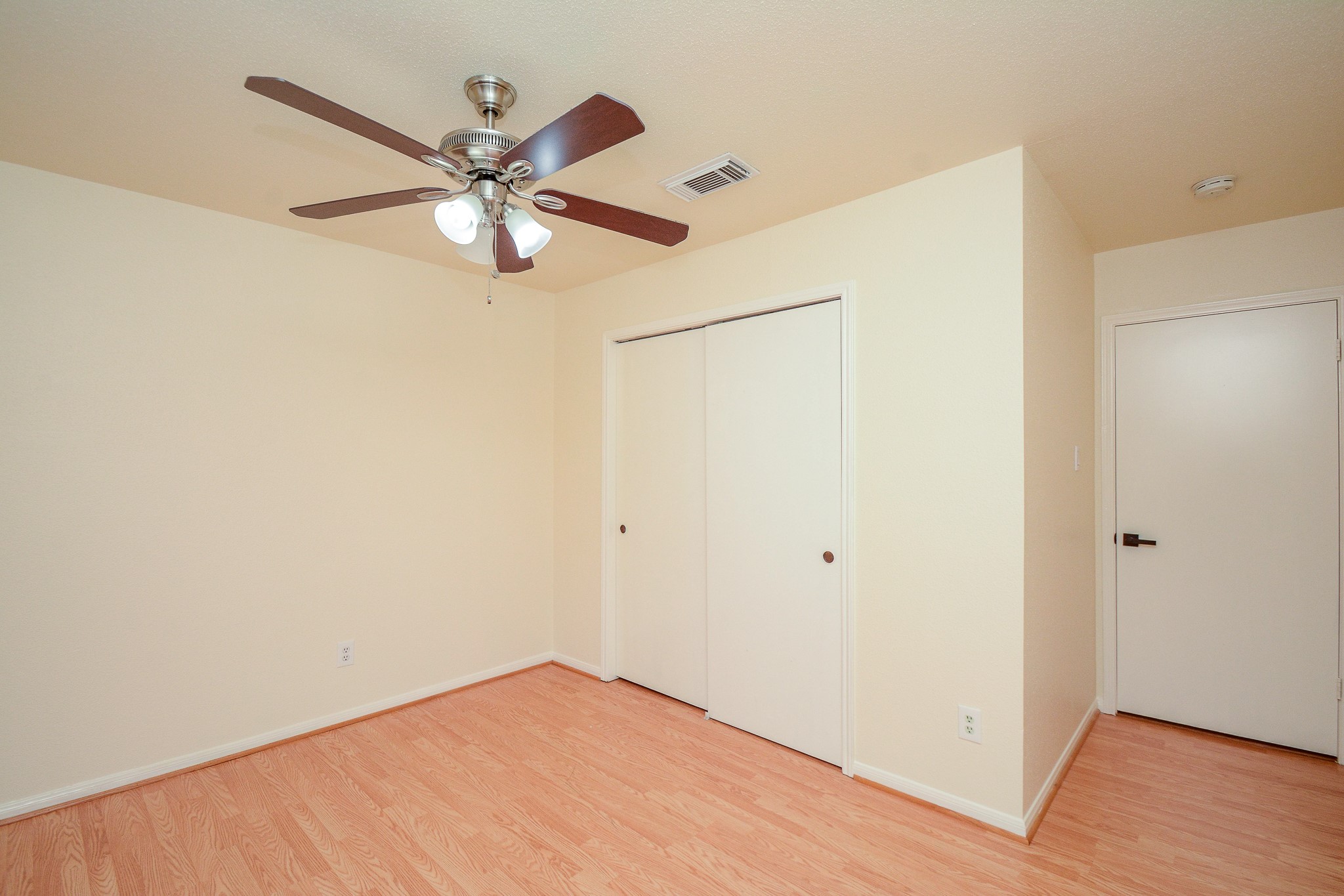 9502 Coast Bridge Street Houston, TX 77075 - Photo 28 of 31