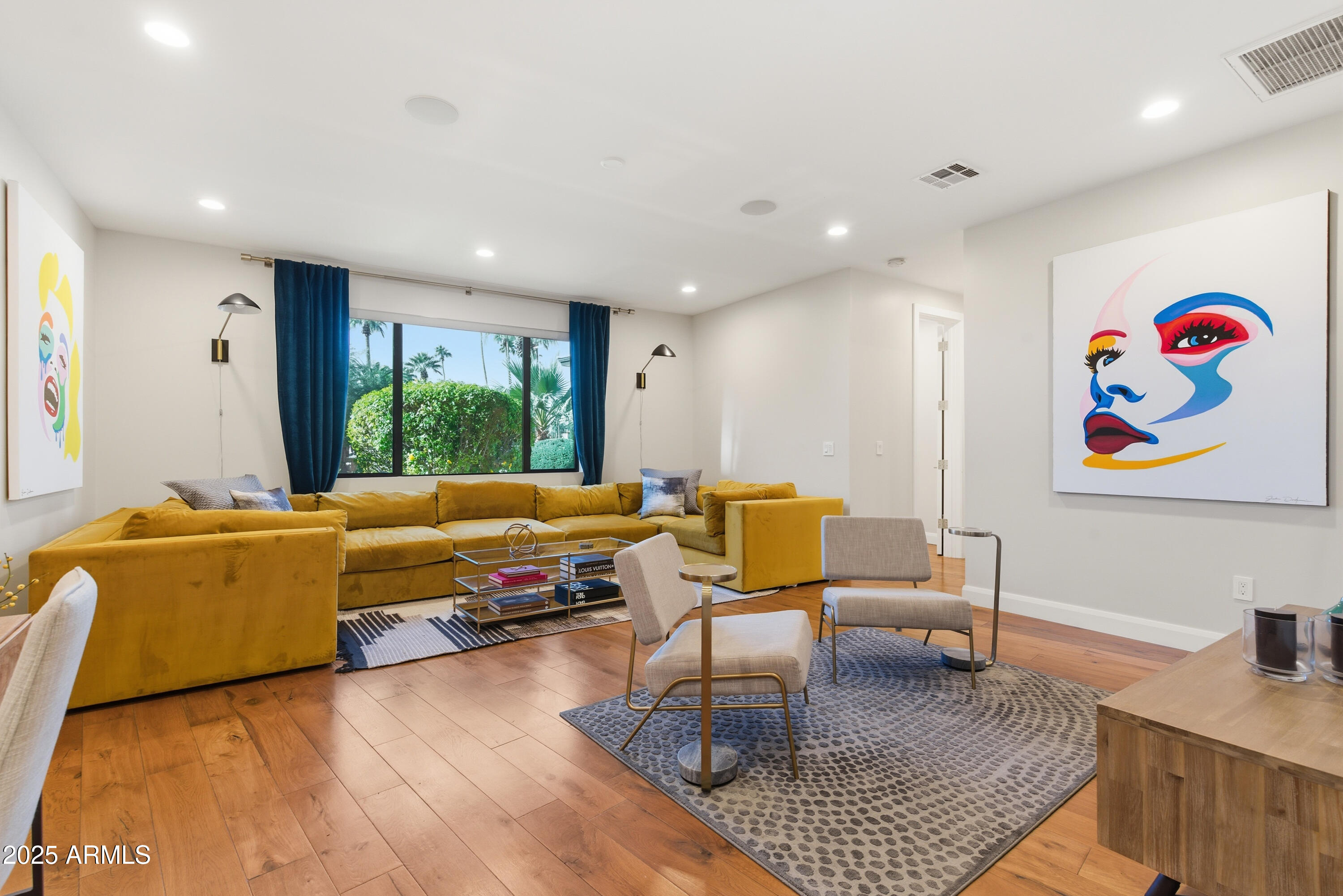 4601 North Royal View Drive Phoenix, AZ 85018 - Photo 21 of 60 19-DSC01050