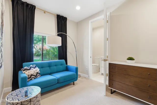 $18,995 | 4601 North Royal View Drive, Phoenix, AZ 85018