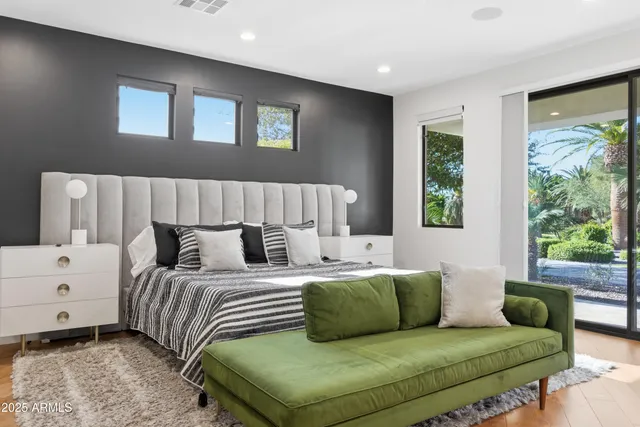 $18,995 | 4601 North Royal View Drive, Phoenix, AZ 85018