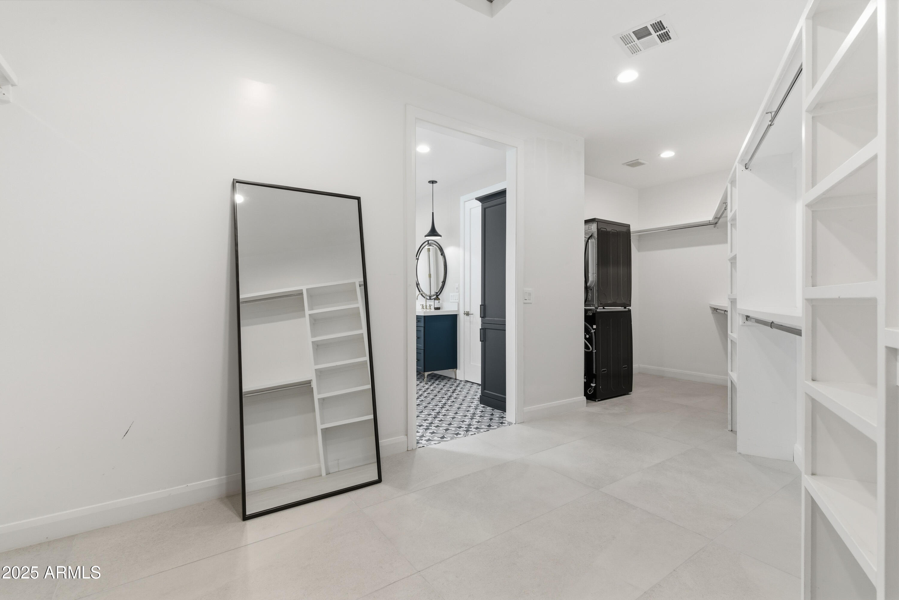 4601 North Royal View Drive Phoenix, AZ 85018 - Photo 44 of 60 42-DSC01104