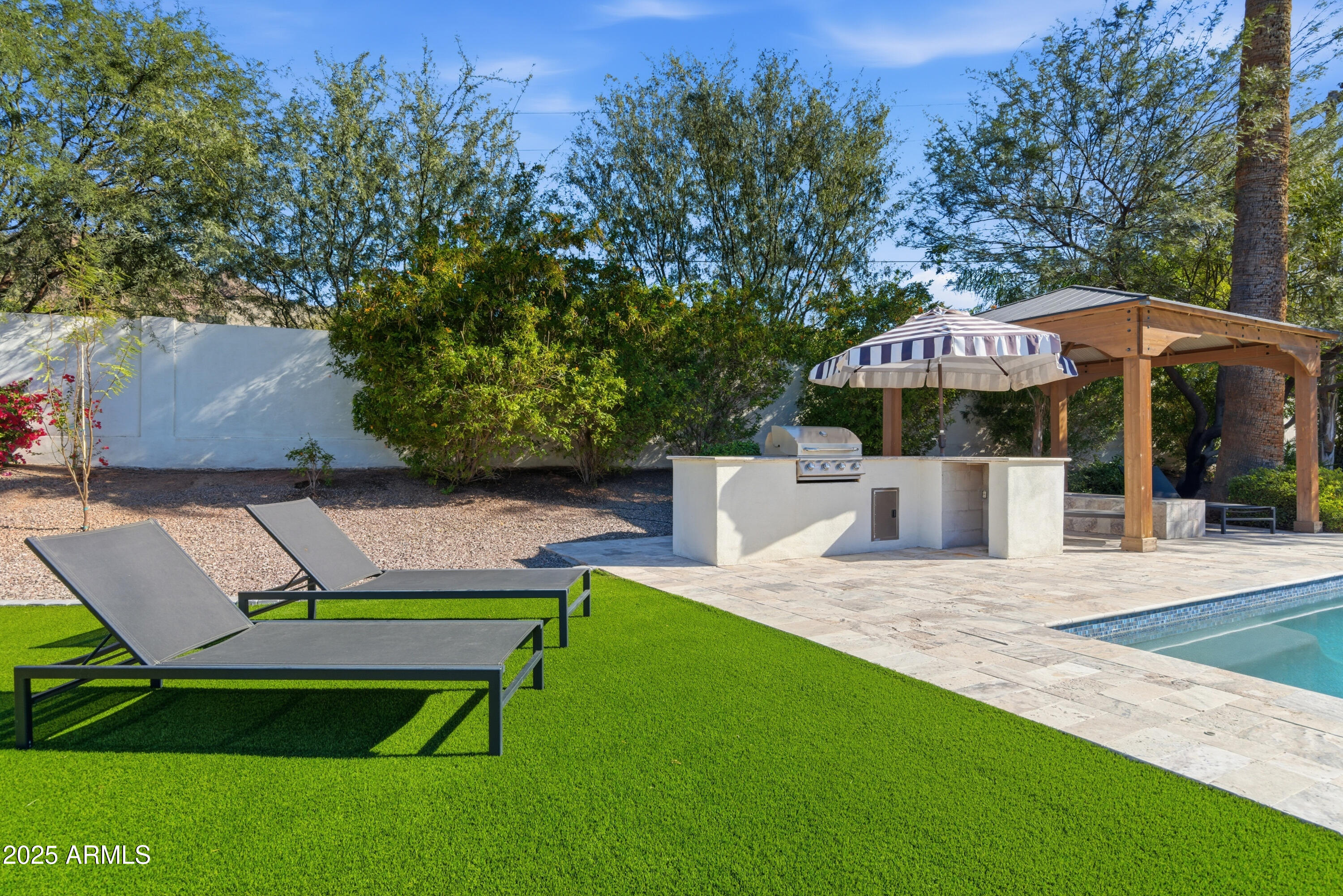 4601 North Royal View Drive Phoenix, AZ 85018 - Photo 53 of 60 52-DSC01128