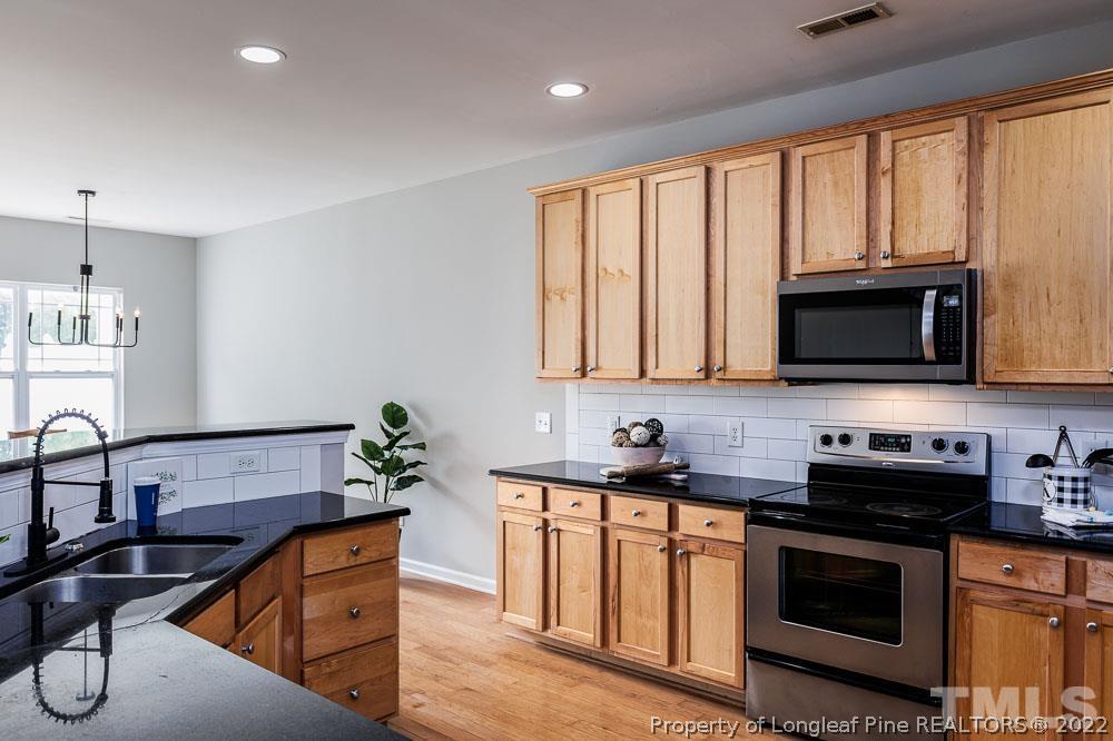 2523 Asher View Court Raleigh, NC 27606 - Photo 4 of 20 Gallery Image 4