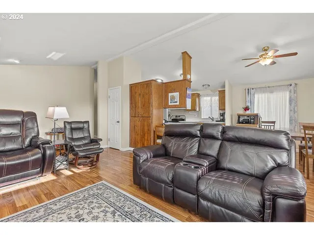 $74,900 | 4293 Lemon Street Northeast, Salem, OR 97305