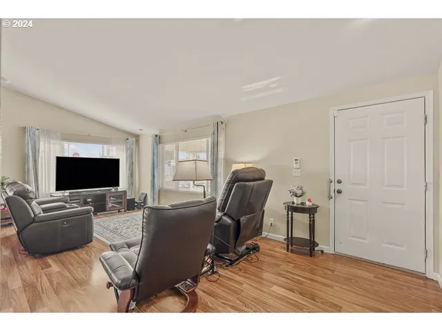 $74,900 | 4293 Lemon Street Northeast, Salem, OR 97305