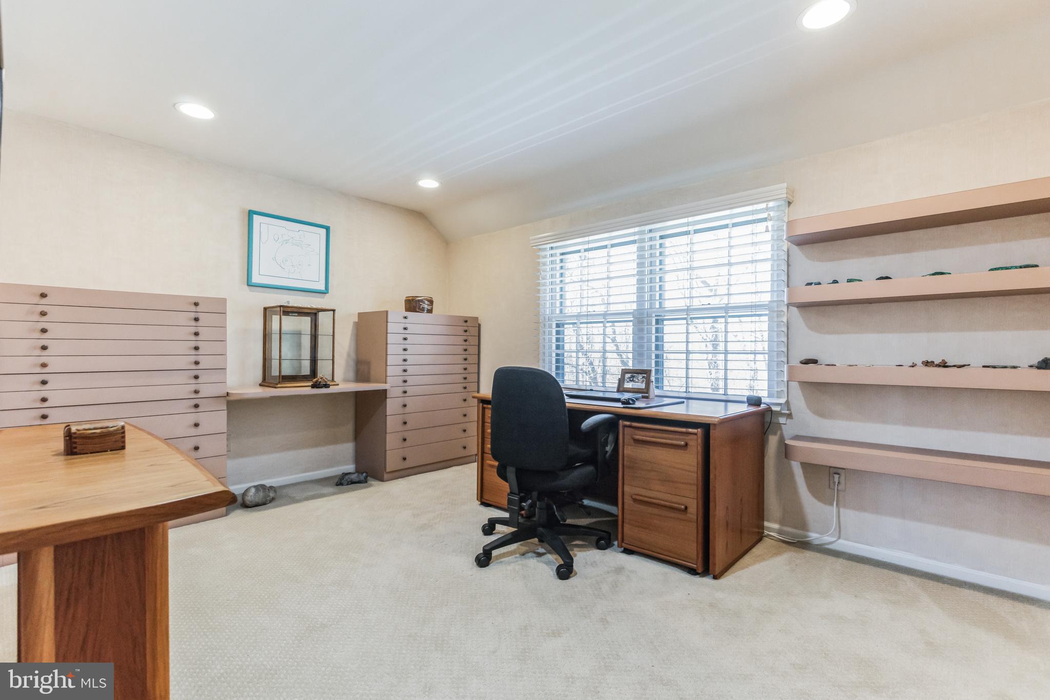 1023 Rymill Run Cherry Hill, NJ 08003 - Photo 16 of 34 Gallery Image 16