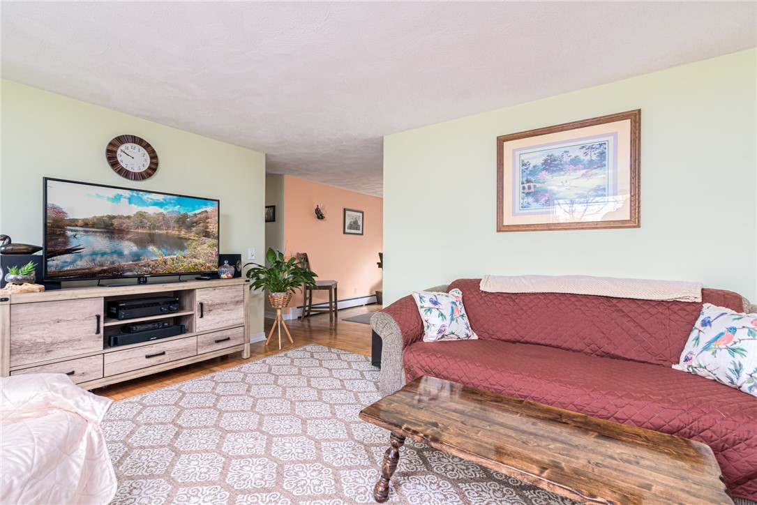 12 Boulder Road Hopkinton, RI 02833 - Photo 13 of 33