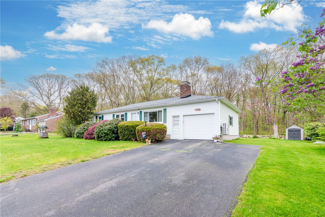 12 Boulder Road Hopkinton, RI 02833 - Photo 2 of 33