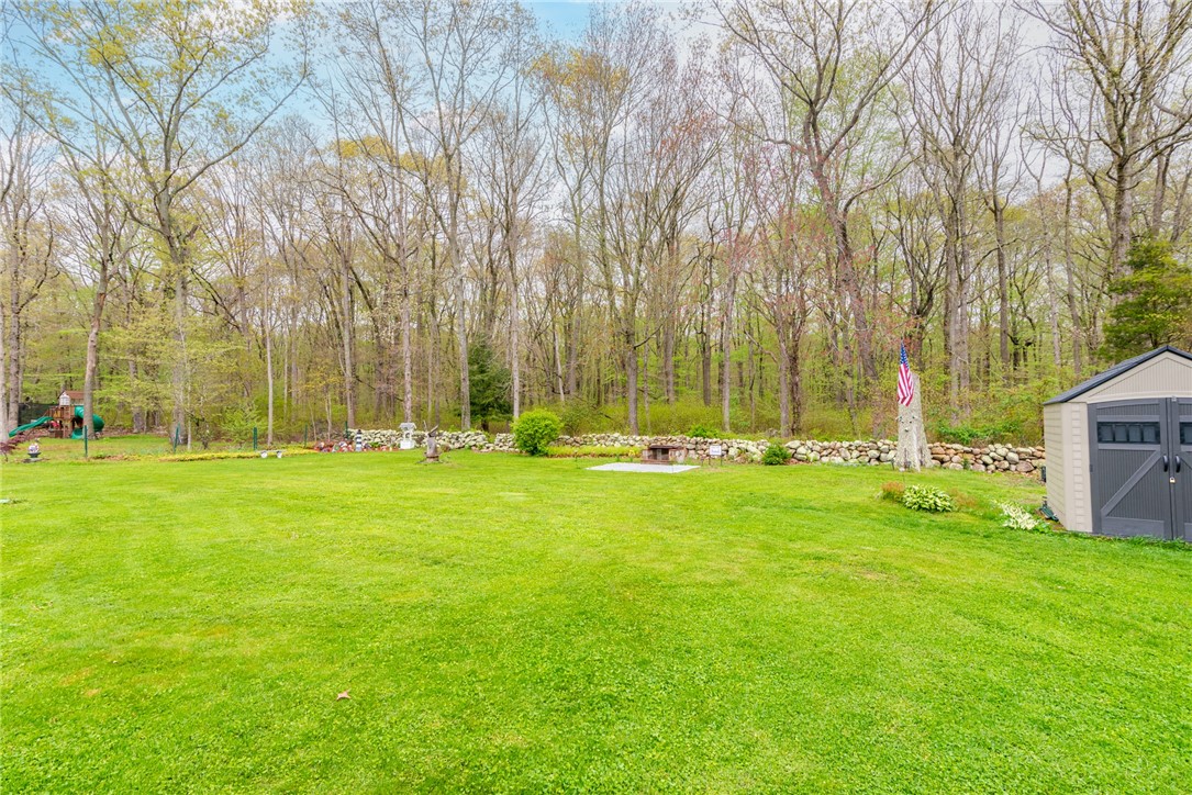 12 Boulder Road Hopkinton, RI 02833 - Photo 25 of 33