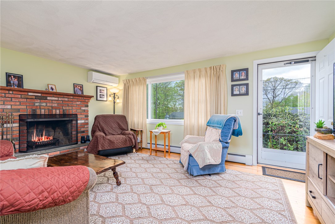 12 Boulder Road Hopkinton, RI 02833 - Photo 10 of 33