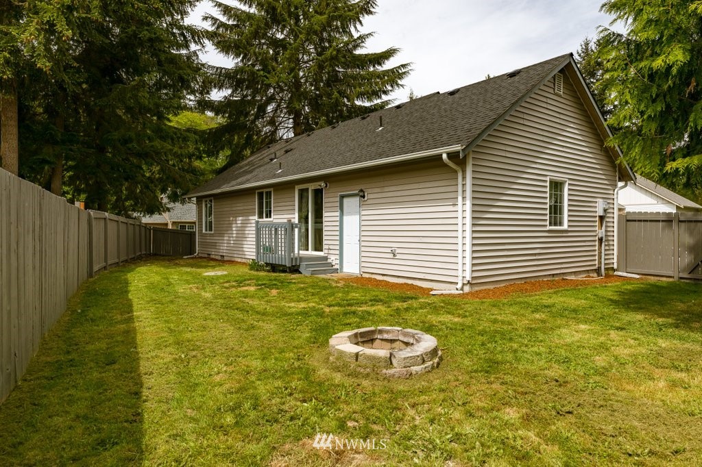3618 Britzman Loop Clinton, WA 98236 - Photo 23 of 27 Gallery Image 23