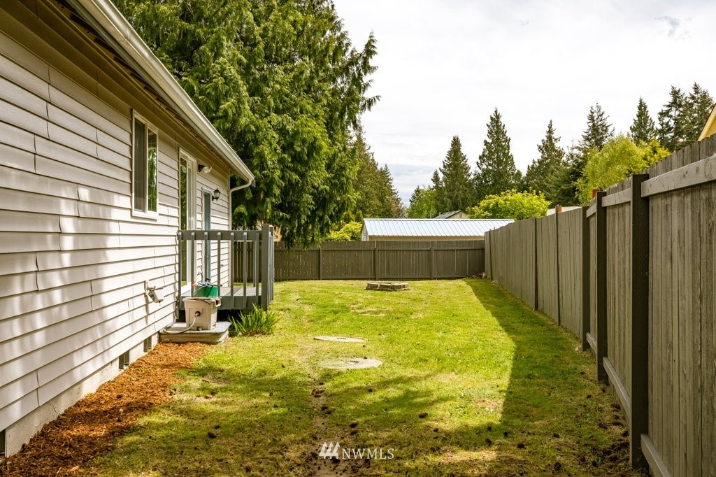 3618 Britzman Loop Clinton, WA 98236 - Photo 25 of 27 Gallery Image 25