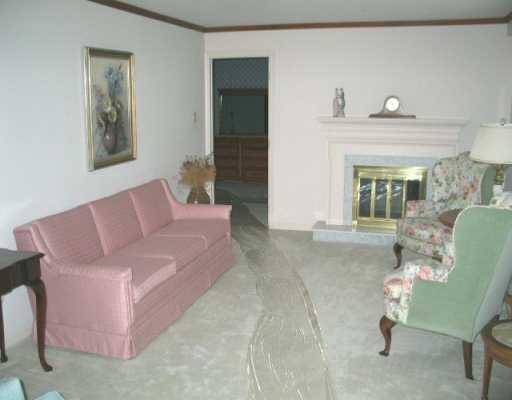 244 Center Church Road Canonsburg, PA 15317 - Photo 2 of 8 Gallery Image 2