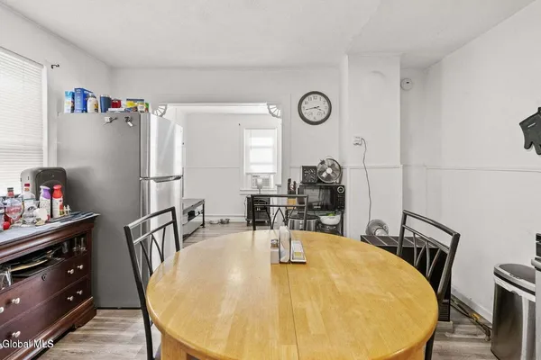 $144,000 | 4205 Albany Street, Colonie, NY 12205