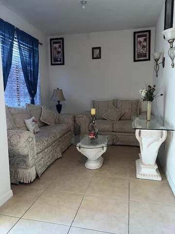 $425,000 | 5845 Gypsum Place, West Palm Beach, FL 33413