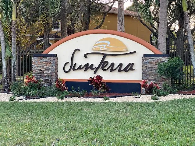 $425,000 | 5845 Gypsum Place, West Palm Beach, FL 33413